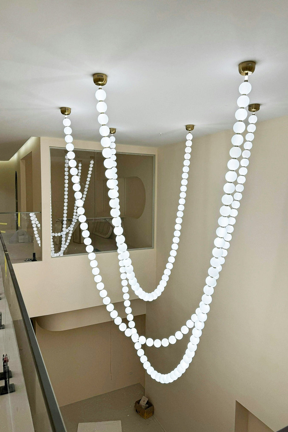 Pearl Necklace Chandelier - view 23 | morylighting