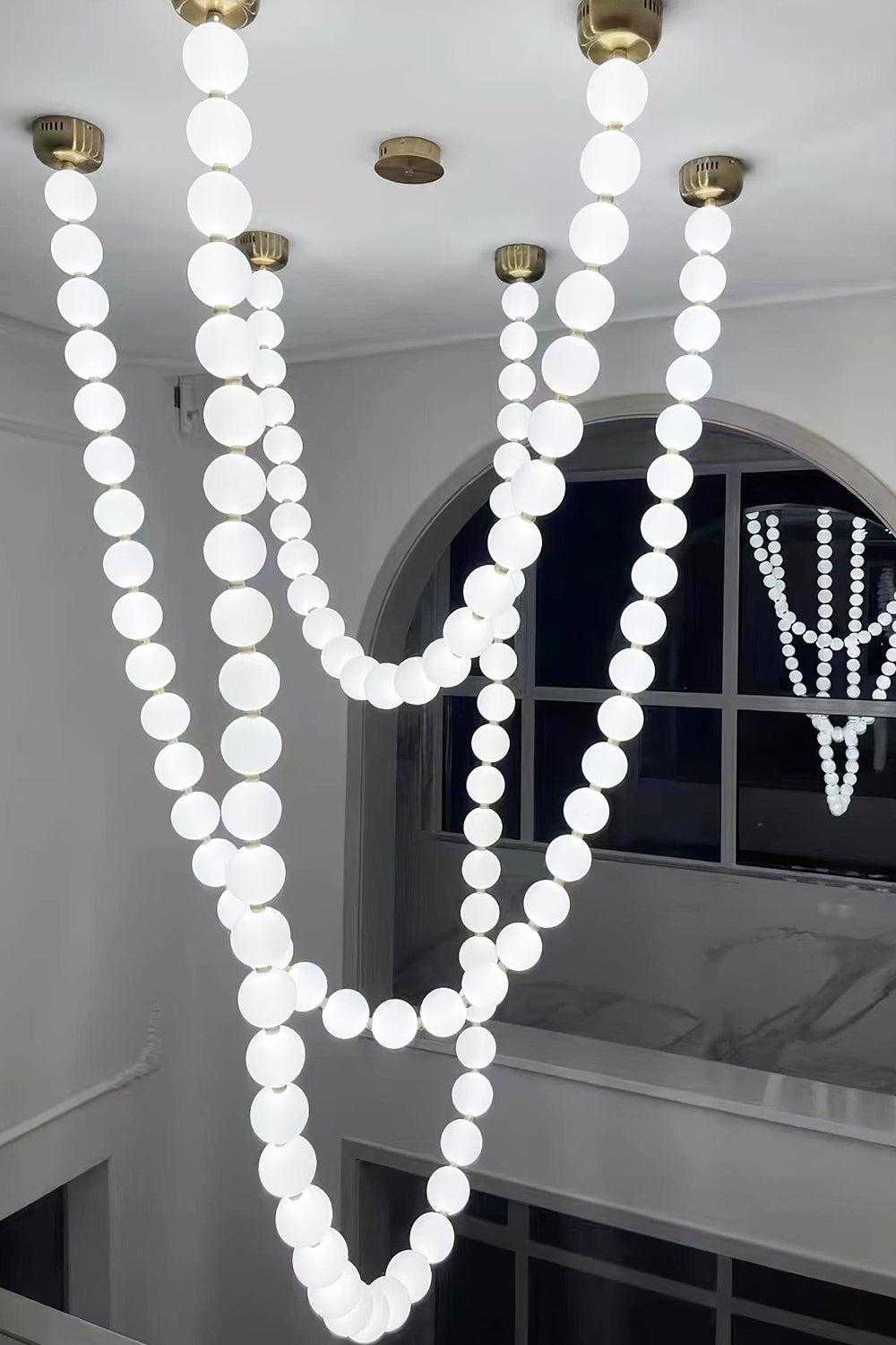 Pearl Necklace Chandelier - view 20 | morylighting
