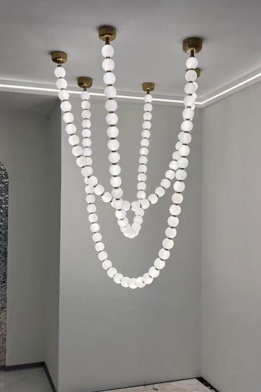 Pearl Necklace Chandelier - view 28 | morylighting