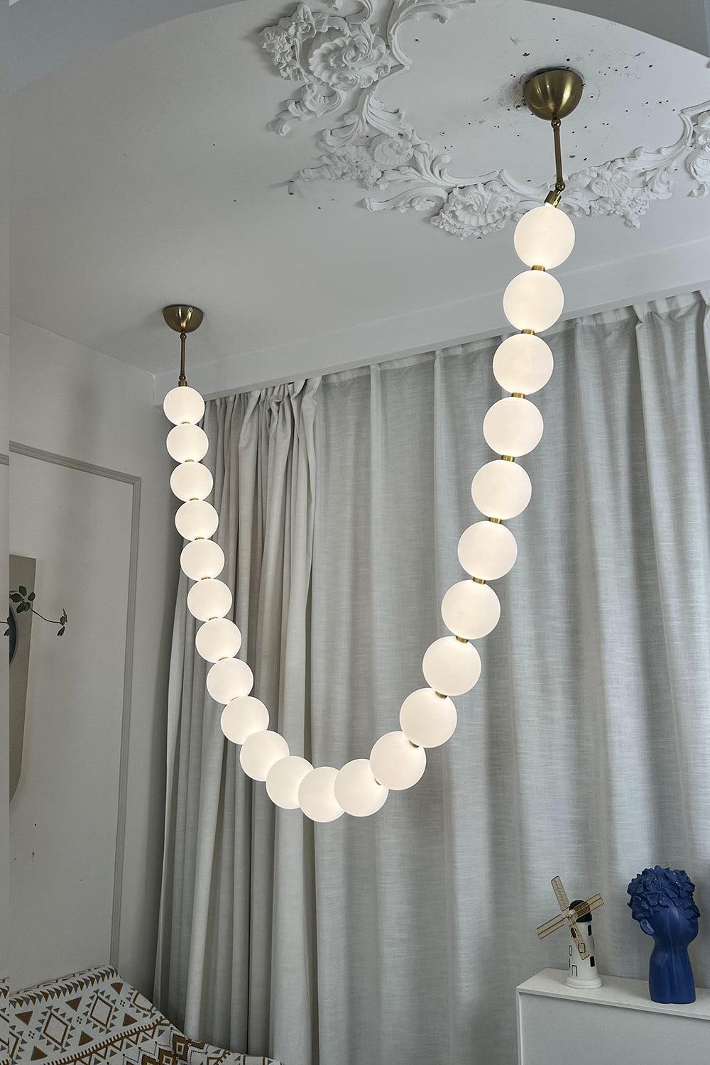 Pearl Necklace Chandelier - view 34 | morylighting