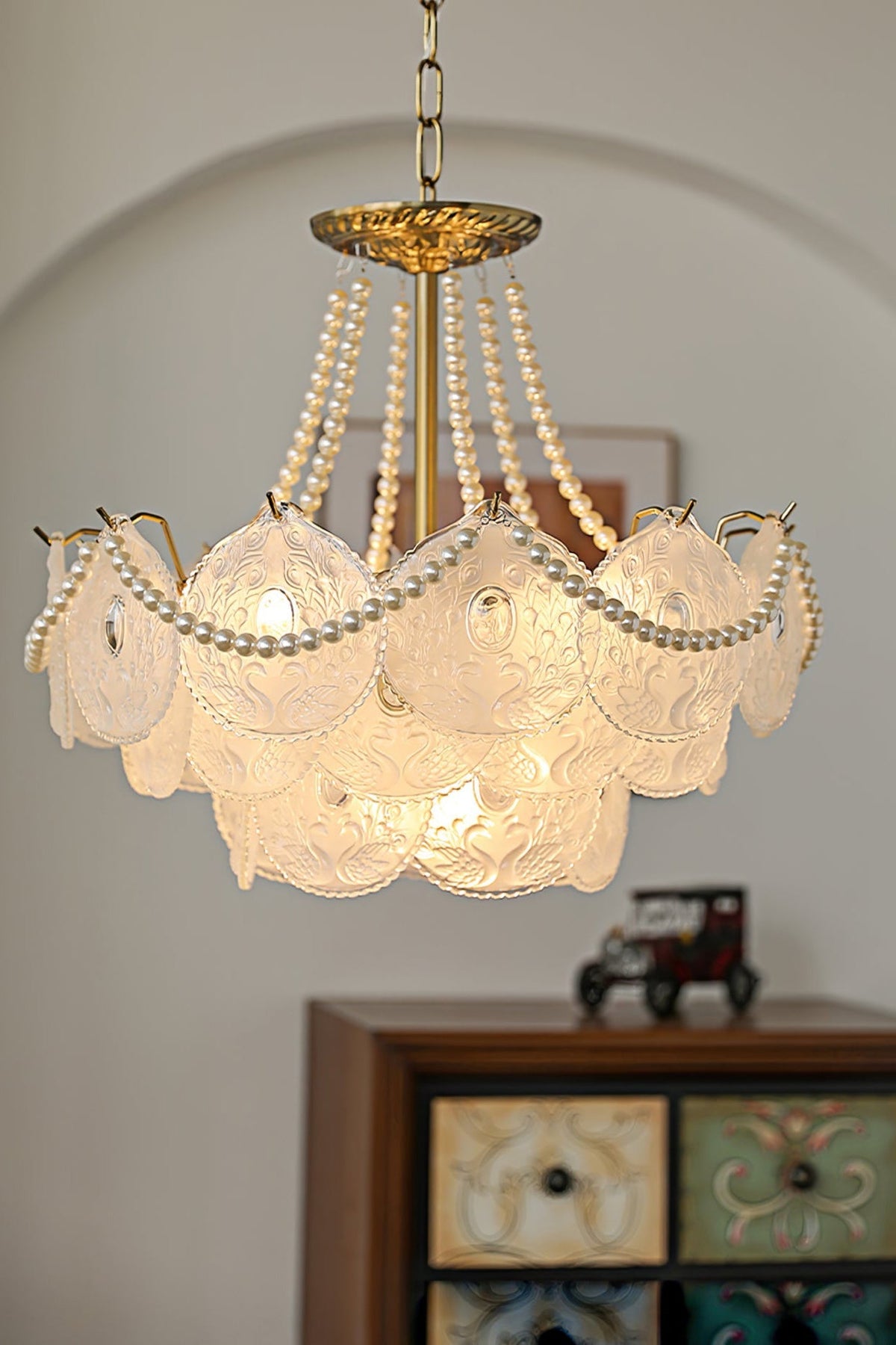 Pertid Glass Gold Chandelier - view 10 | morylighting