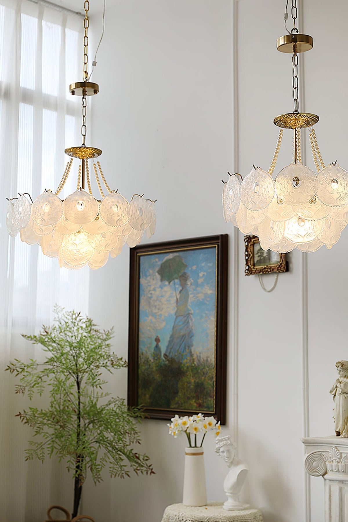 Pertid Glass Gold Chandelier - view 12 | morylighting