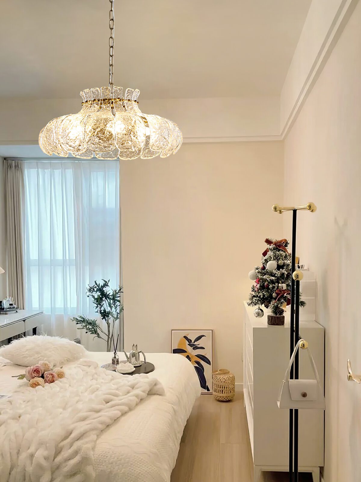 Modern Petal Ice Glass Pendant Light - view 3 | morylighting