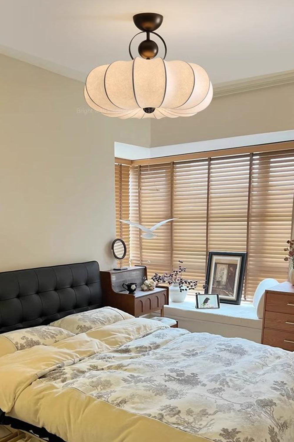 Pumpkin Silk Ceiling Lamp - view 3 | morylighting