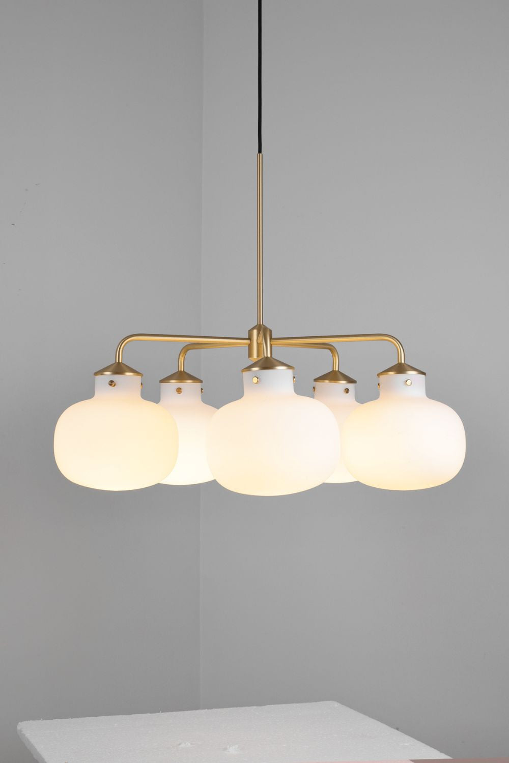 Raito Glass Globe Pendant Chandelier - view 23 | morylighting