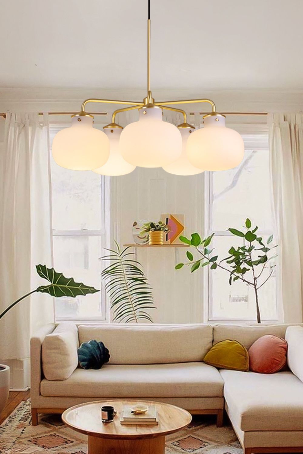 Raito Glass Globe Pendant Chandelier - view 3 | morylighting