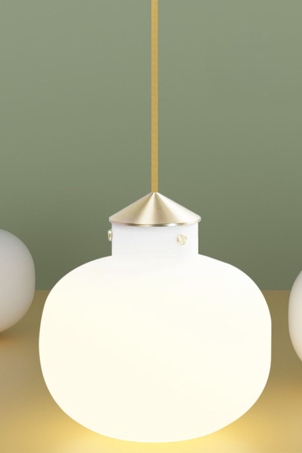 Raito Glass Globe Pendant Light - view 13 | morylighting