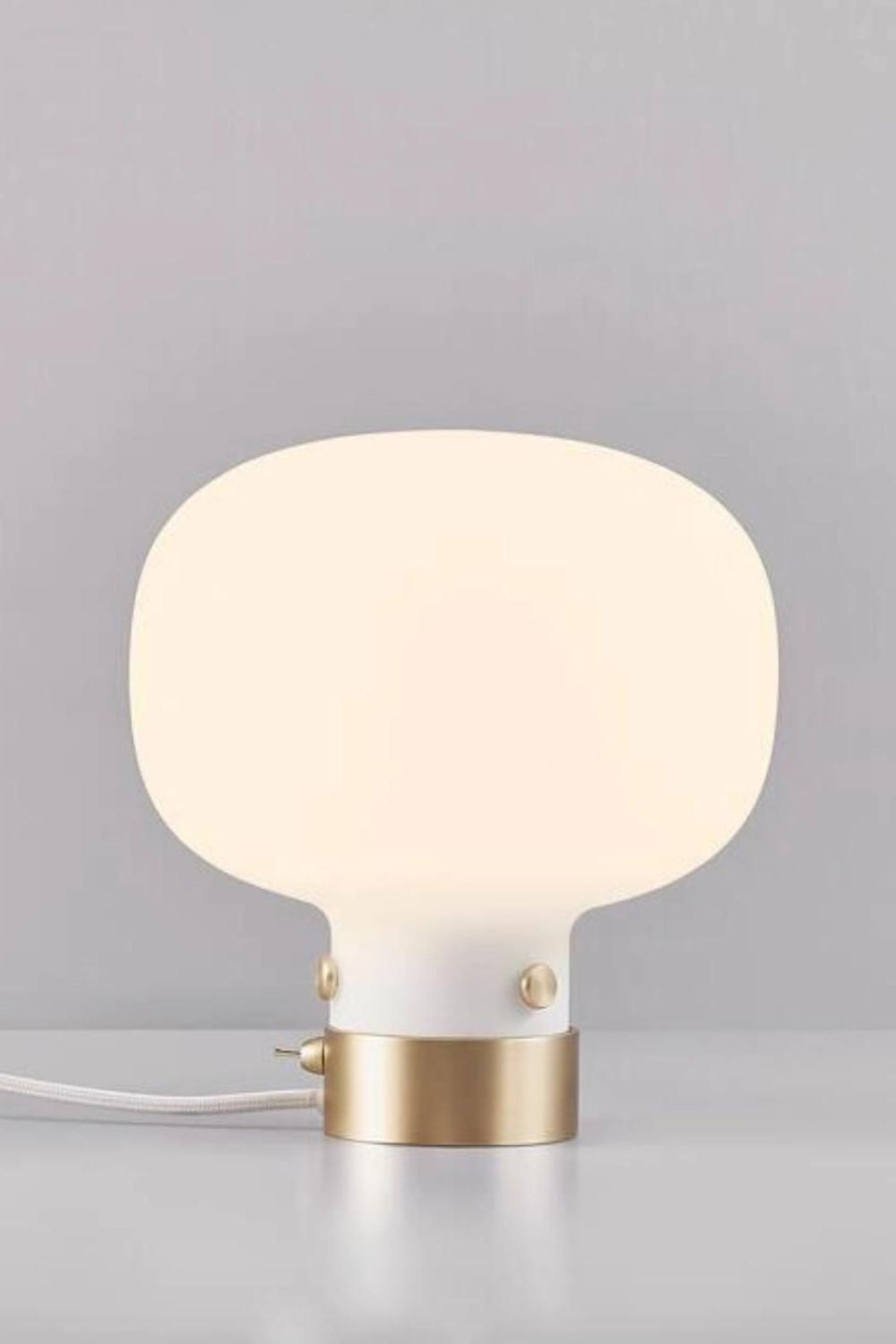 Raito Glass Globe Table Lamp - view 7 | morylighting