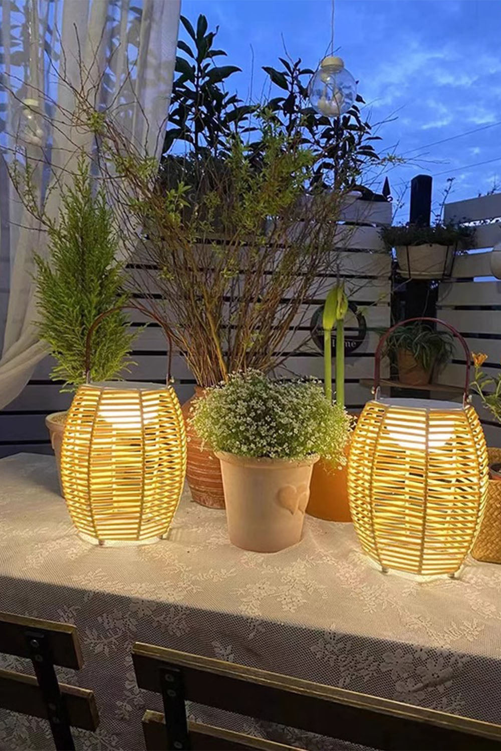 Rattan Lantern Rechargeable Solar Outdoor Table Lamp - view 23 | morylighting