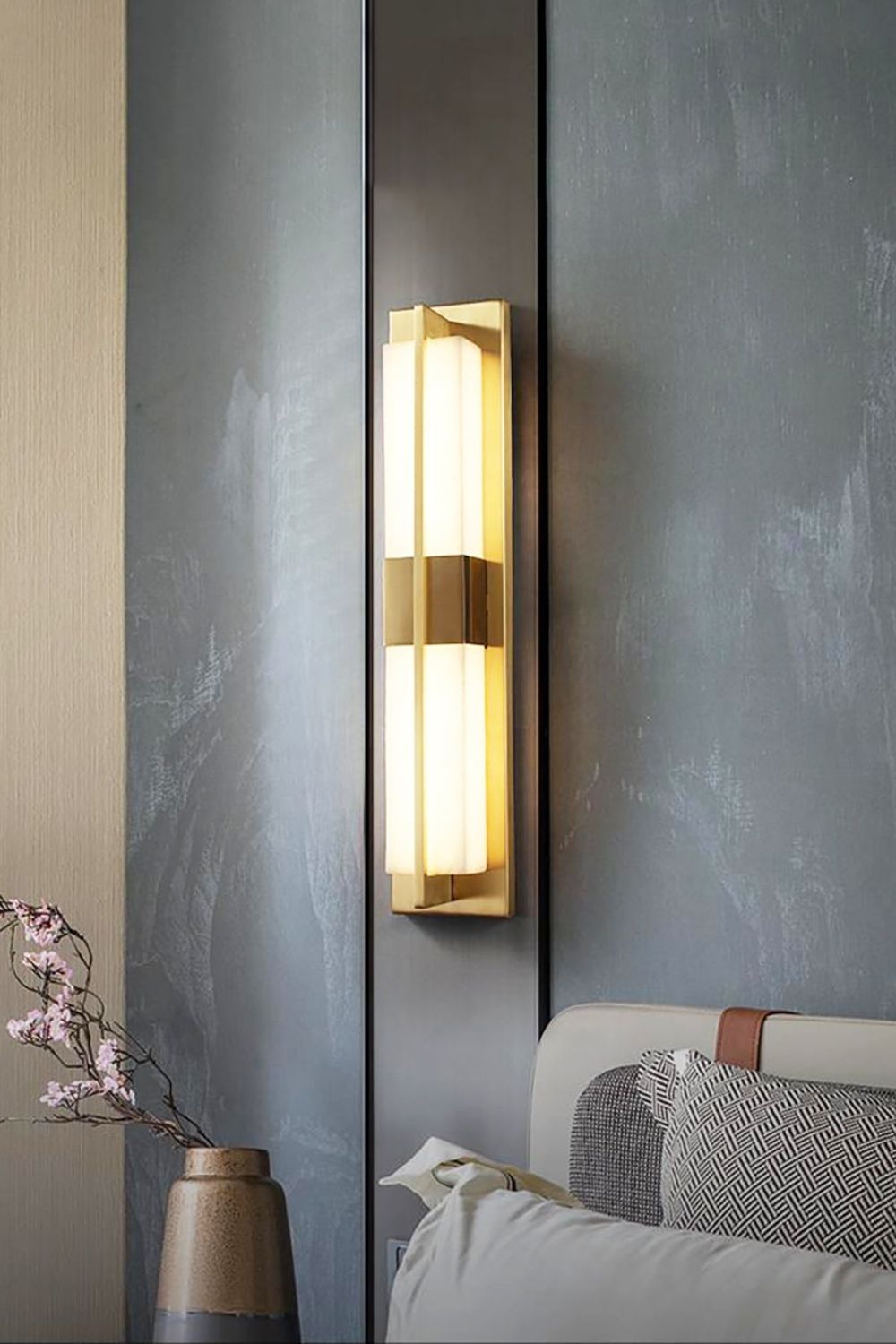Rectangular Alabaster Brass Wall Lamp - view 14 | morylighting