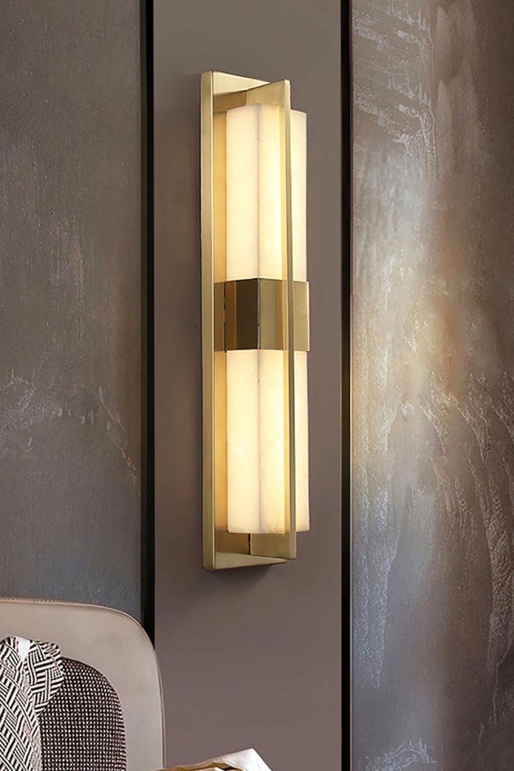 Rectangular Alabaster Brass Wall Lamp - view 3 | morylighting
