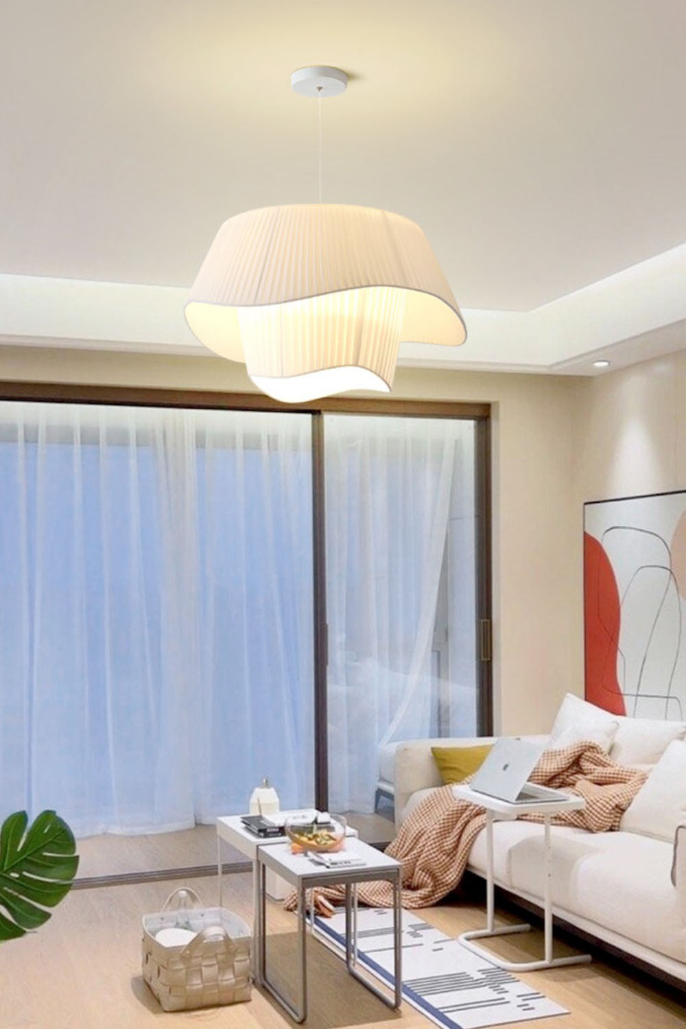 Renée Pendant Lamp - view 4 | morylighting