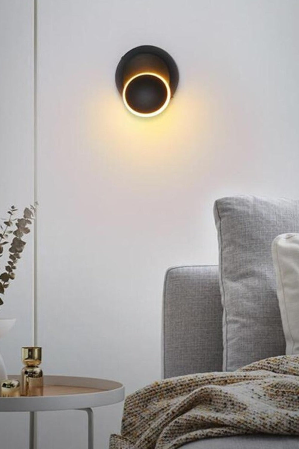 Rotating Round Wall Light - view 4 | morylighting