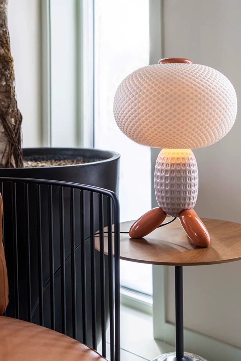 SOFT BLOWN Table Lamp - view 2 | morylighting