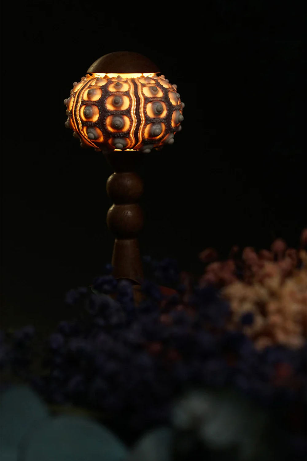 Sea Urchin Table Lamp - view 5 | morylighting