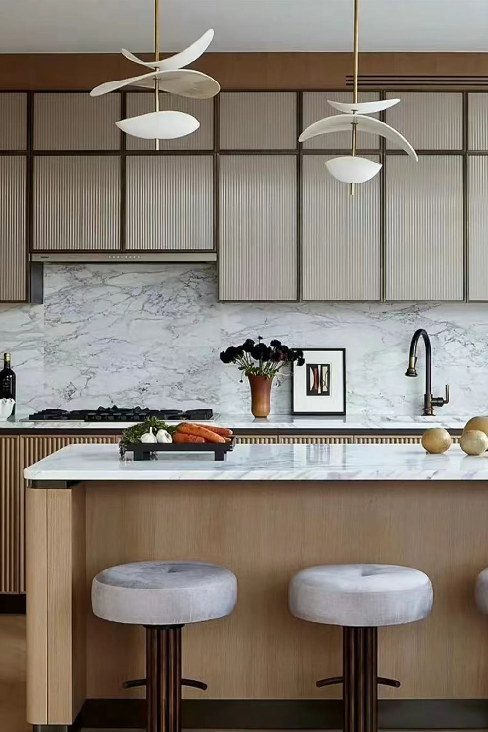Selene Pendant Lamp - view 4 | morylighting