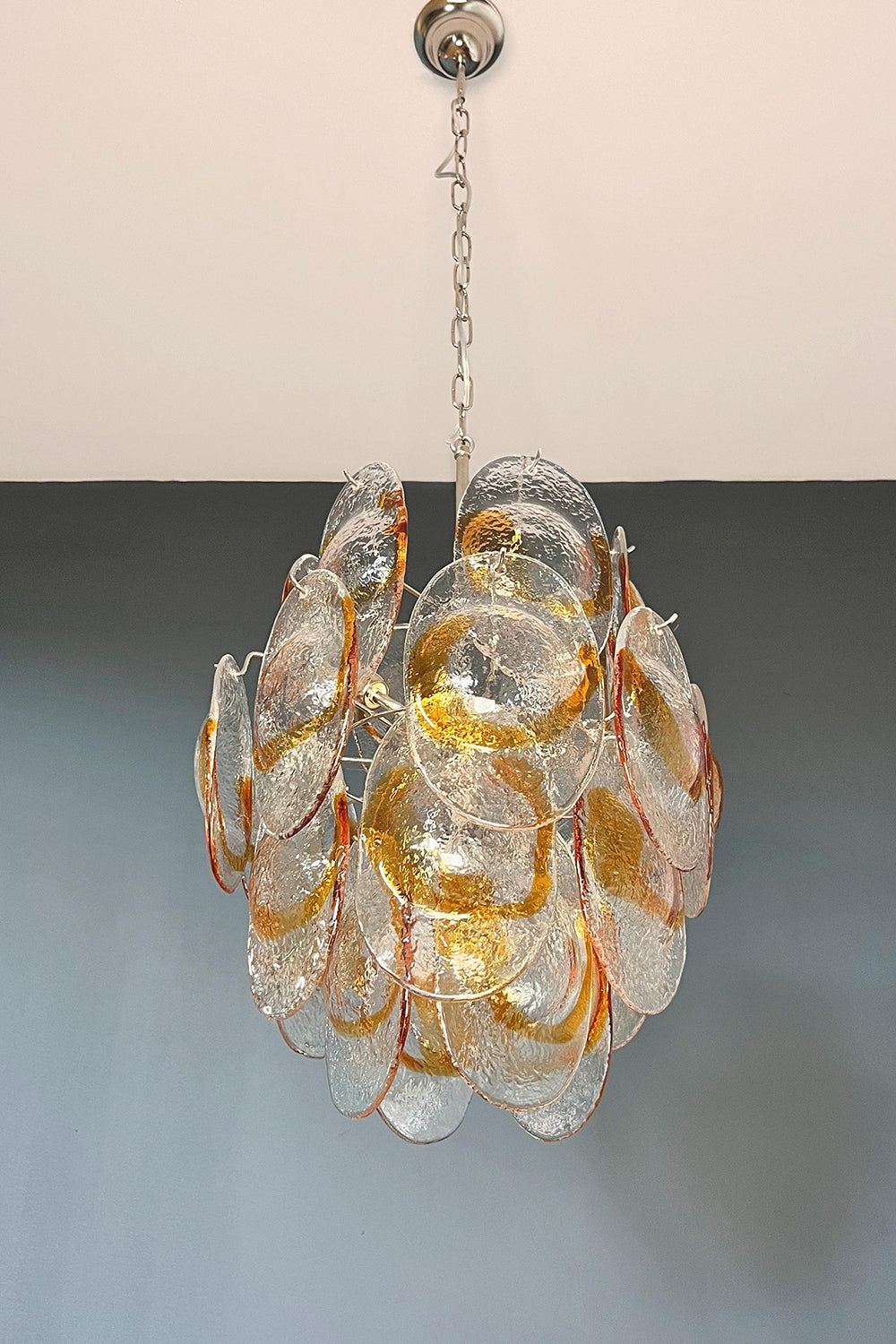 Shell-Shaped Glass Chandelier - view 16 | morylighting