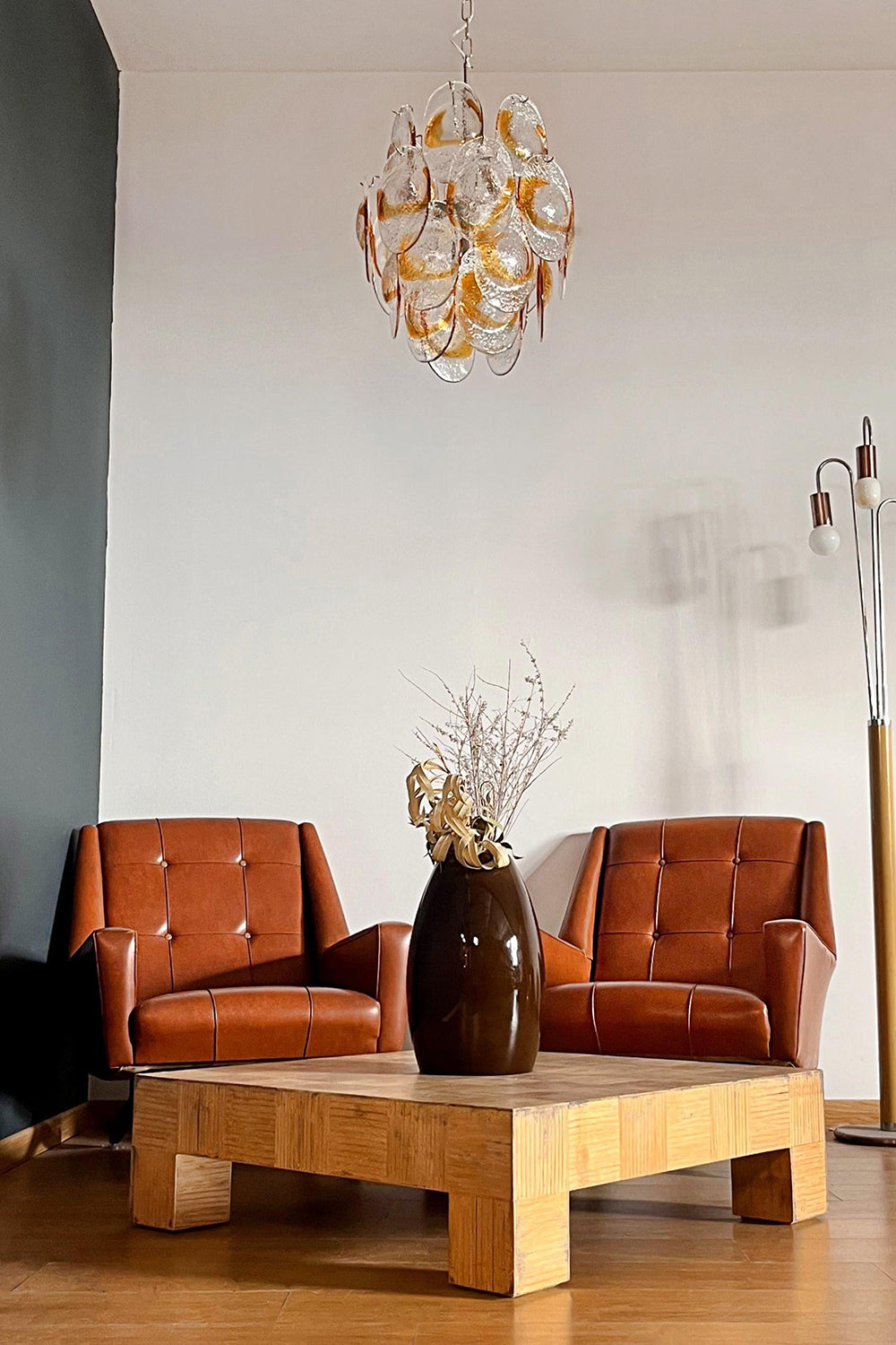Shell-Shaped Glass Chandelier - view 5 | morylighting