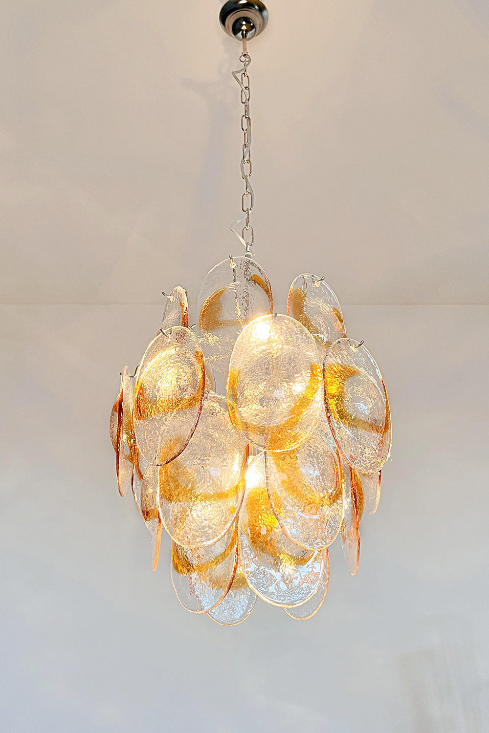 Shell-Shaped Glass Chandelier - view 14 | morylighting