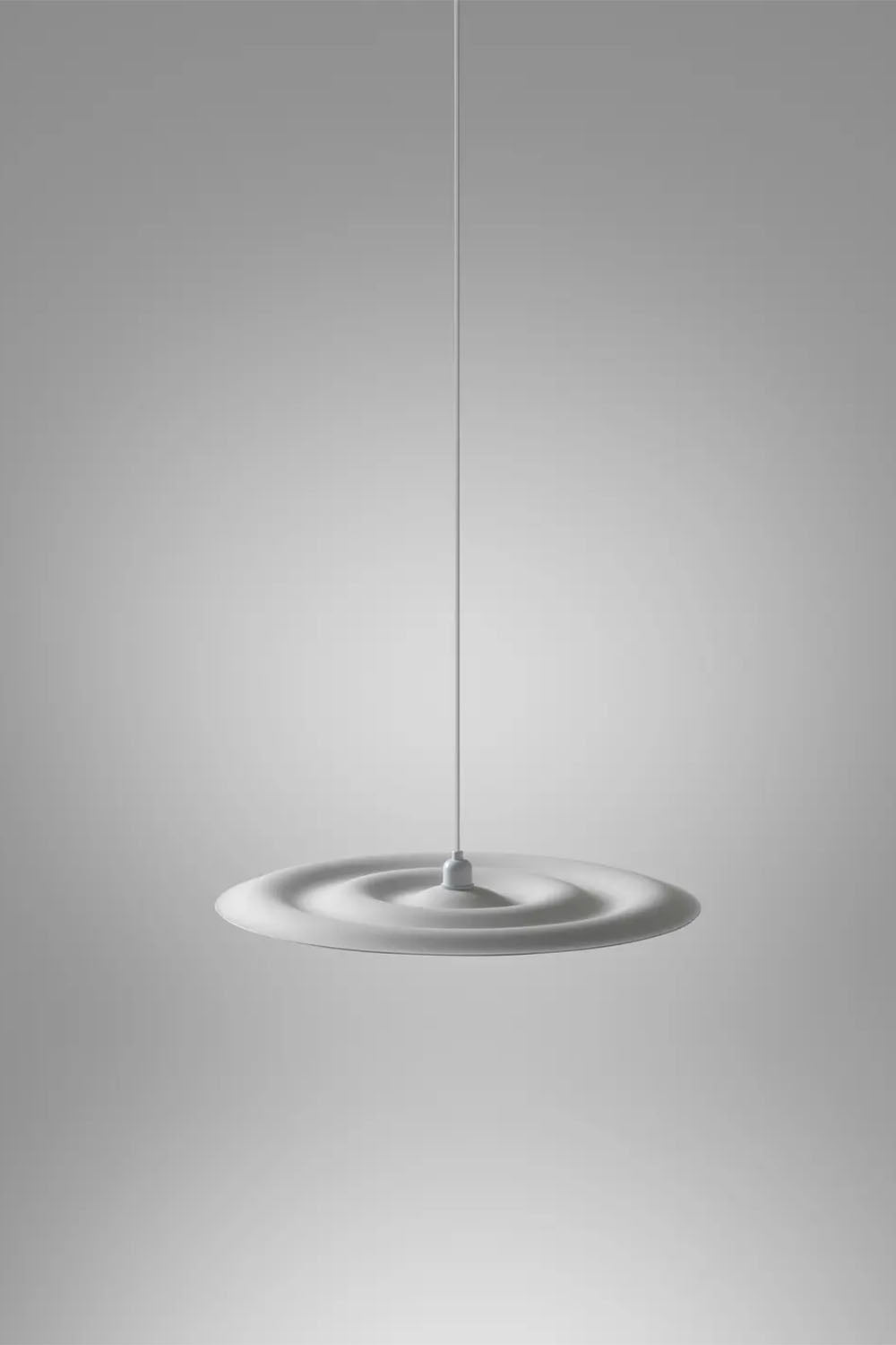 Simple Frisbee Pendant Light - view 8 | morylighting