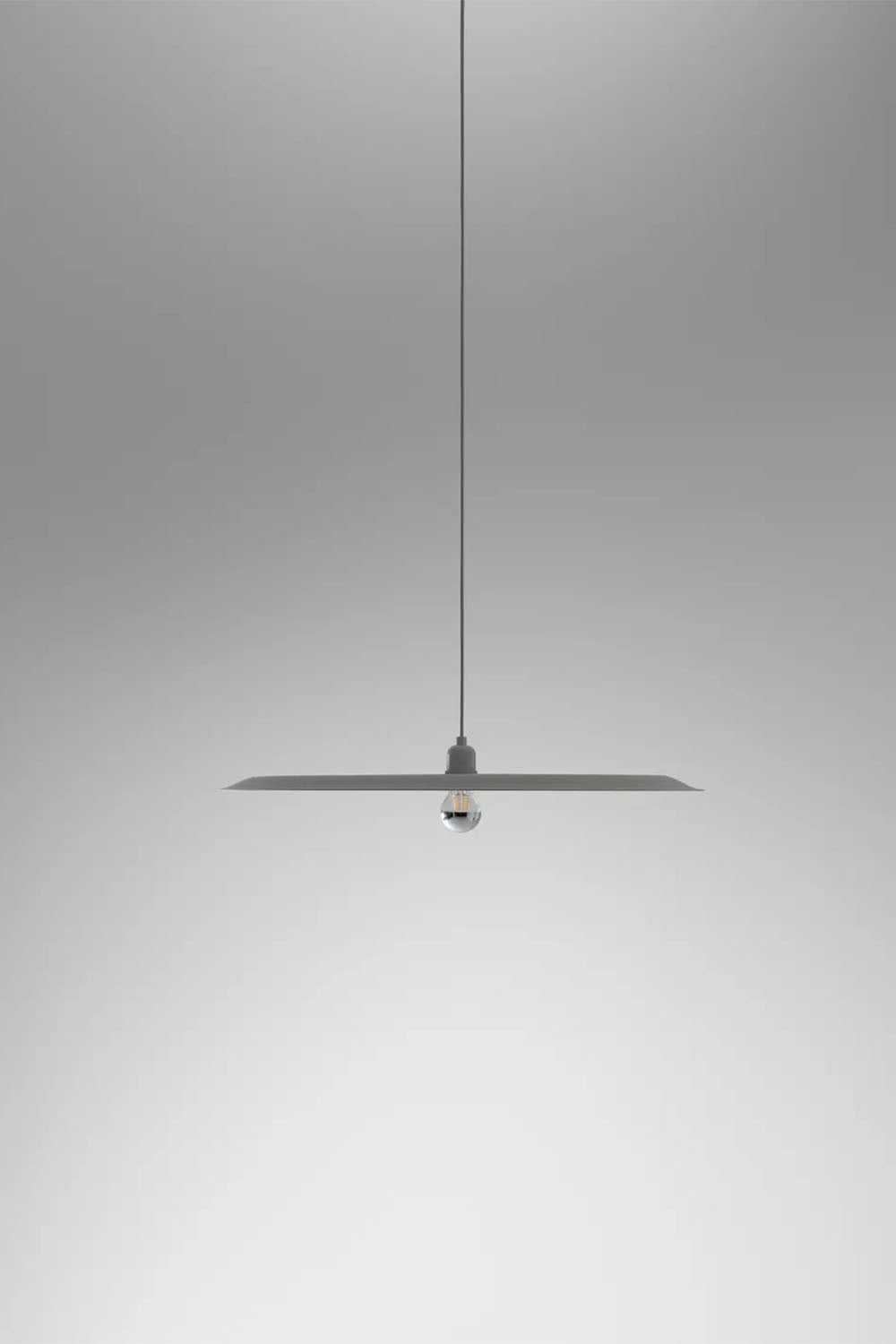 Simple Frisbee Pendant Light - view 9 | morylighting