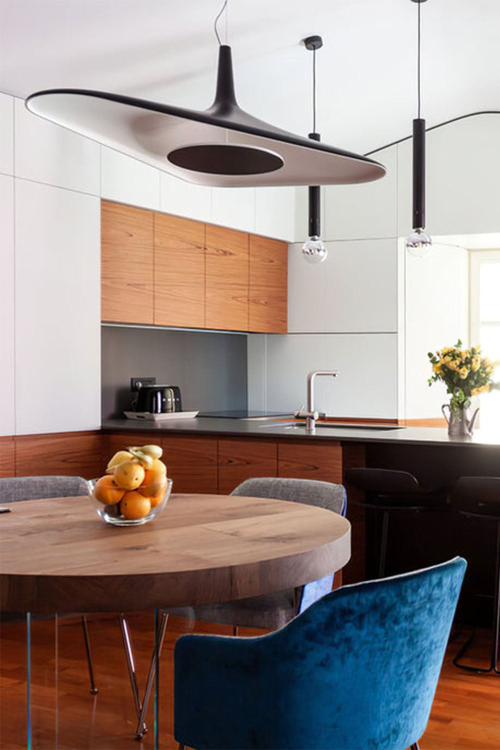 Simple Aero Pendant Light - view 9 | morylighting