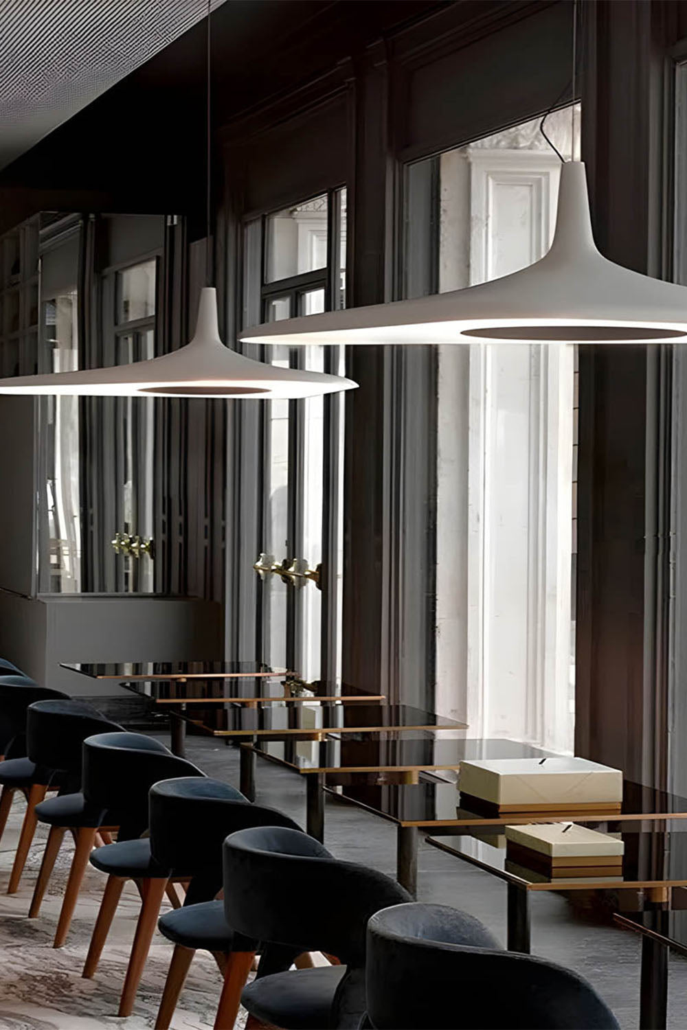 Simple Aero Pendant Light - view 29 | morylighting