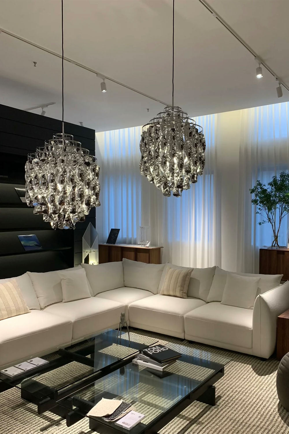 Spiral SP01 Pendant Lamp - view 5 | morylighting