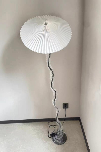 Squiggle Floor Lamp - morylighting
