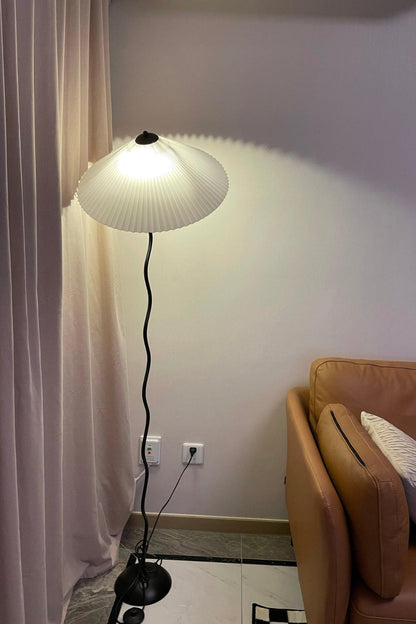 Squiggle Floor Lamp - morylighting