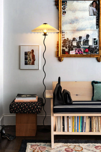 Squiggle Floor Lamp - morylighting