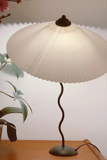 Squiggle Floor Lamp - morylighting
