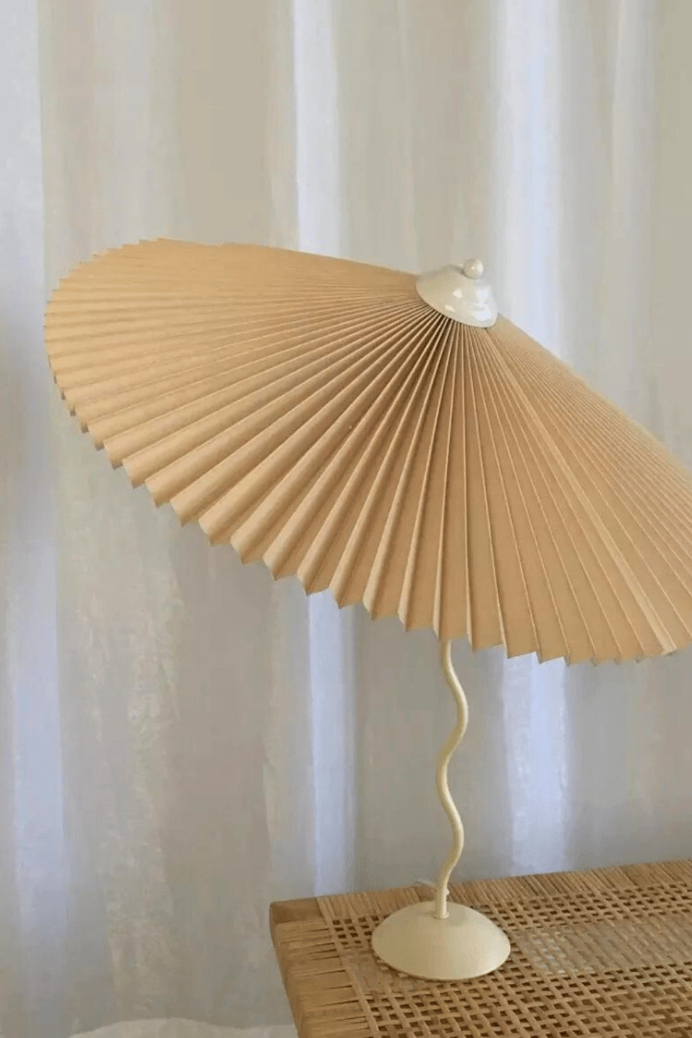 Squiggle Floor Lamp - morylighting
