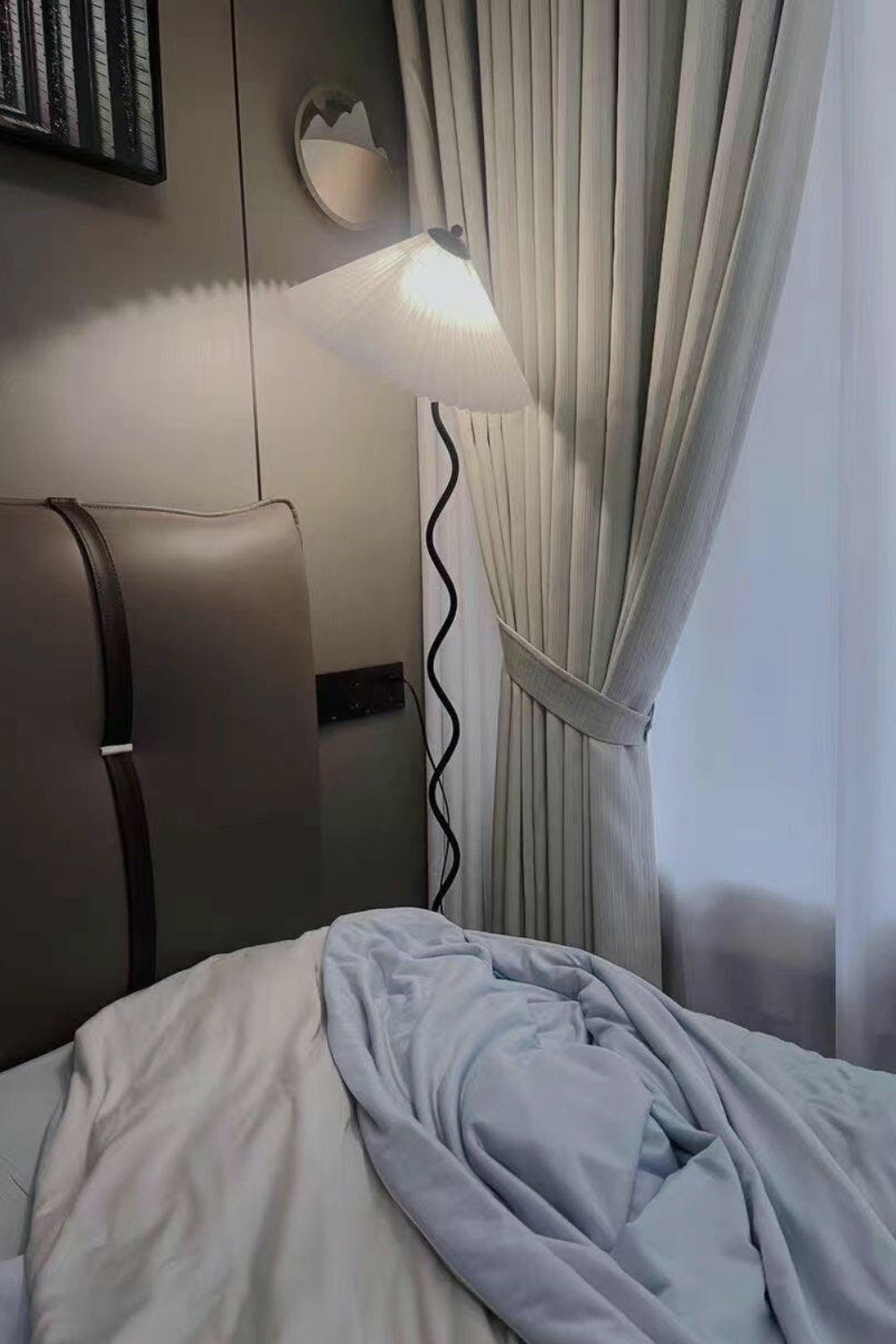 Squiggle Floor Lamp - morylighting