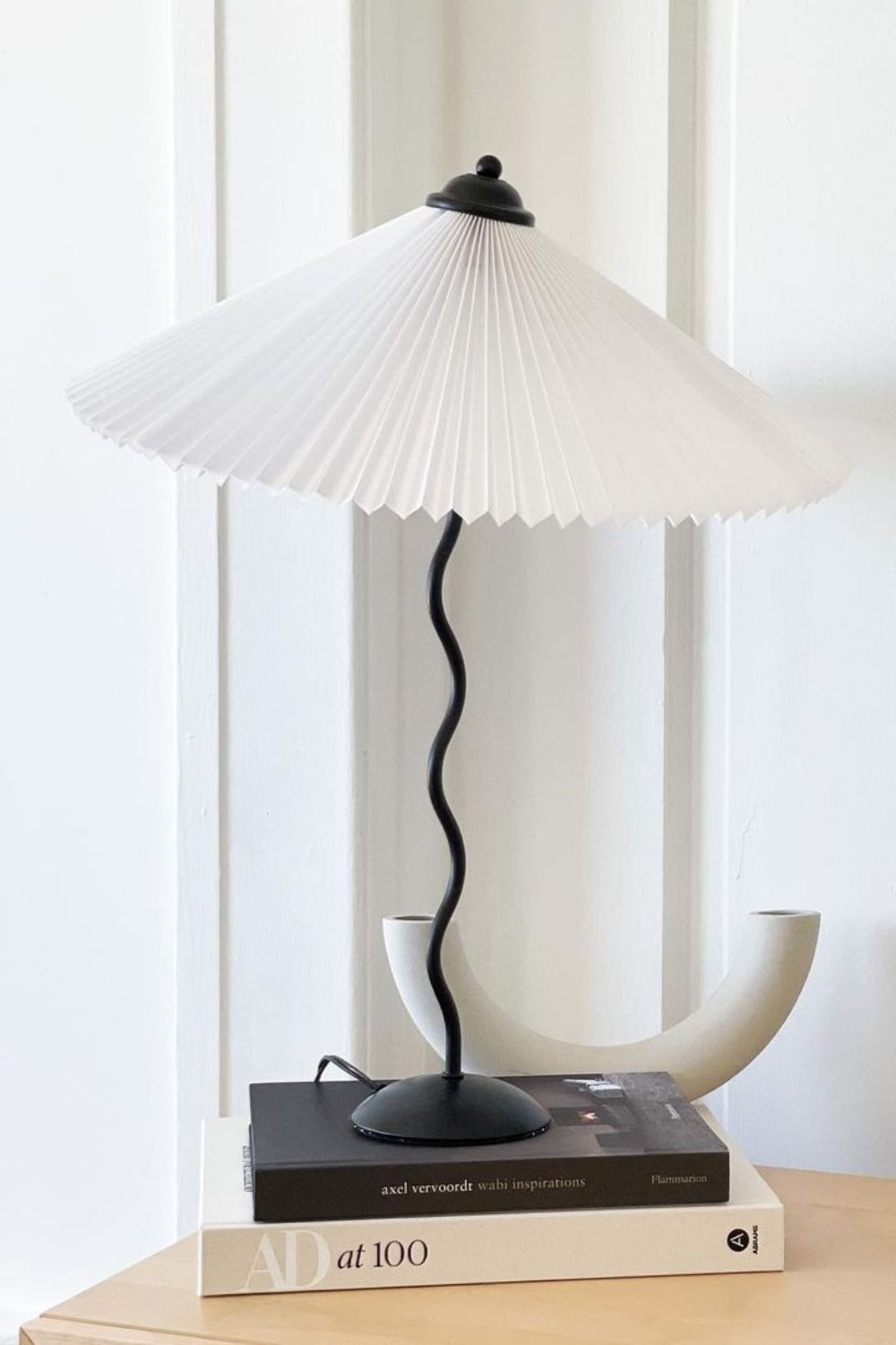 Squiggle Table lamp - morylighting