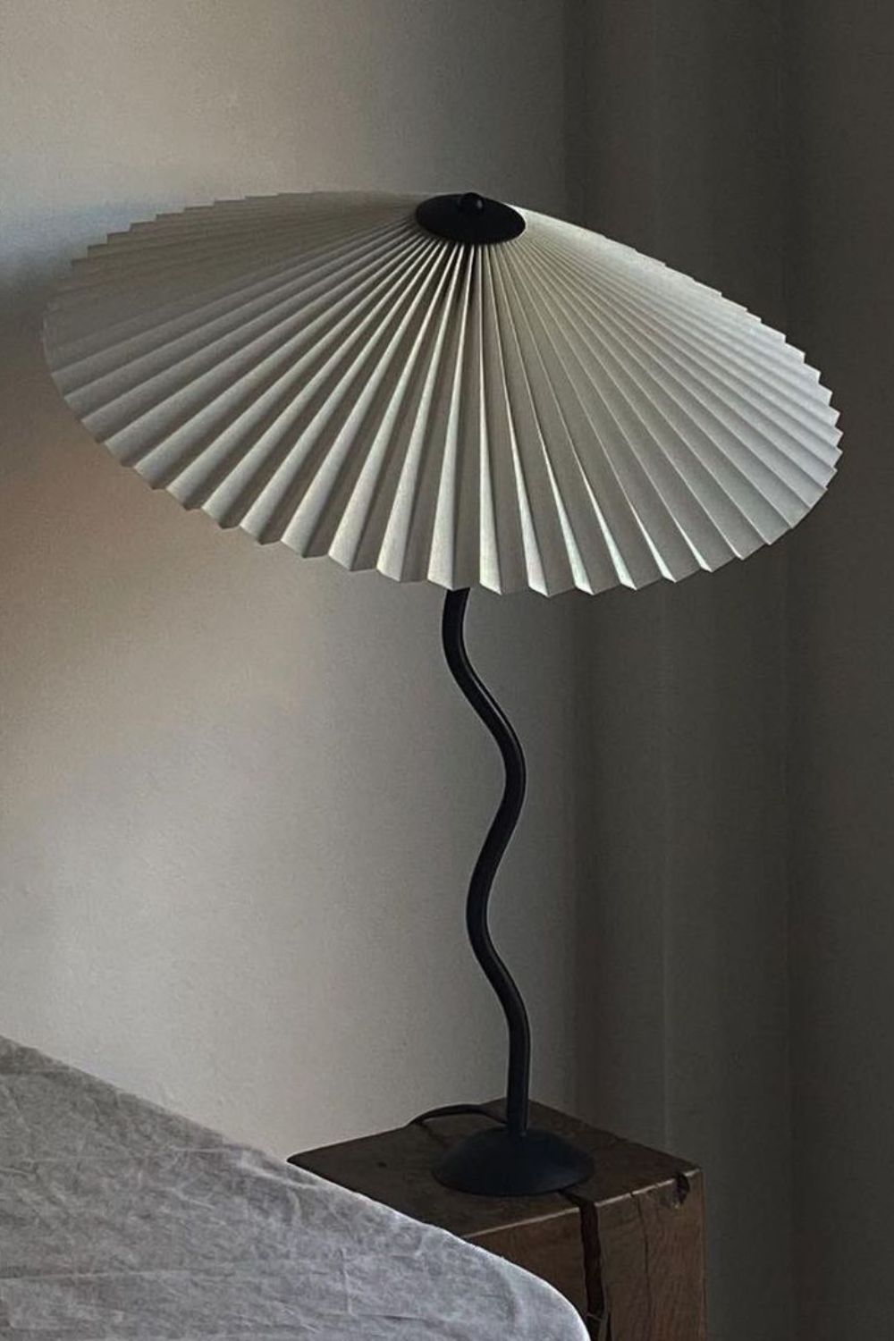 Squiggle Table lamp - morylighting