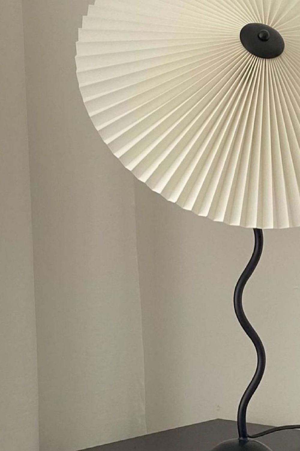 Squiggle Table lamp - morylighting