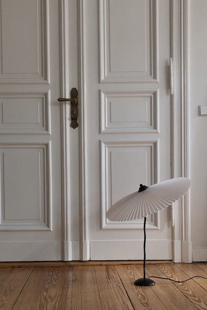 Squiggle Table lamp - morylighting