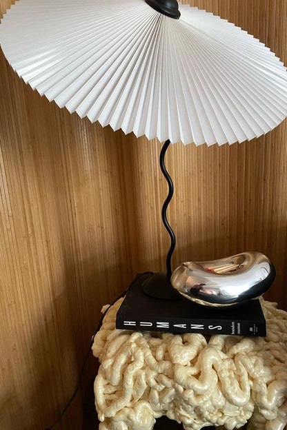 Squiggle Table lamp - morylighting