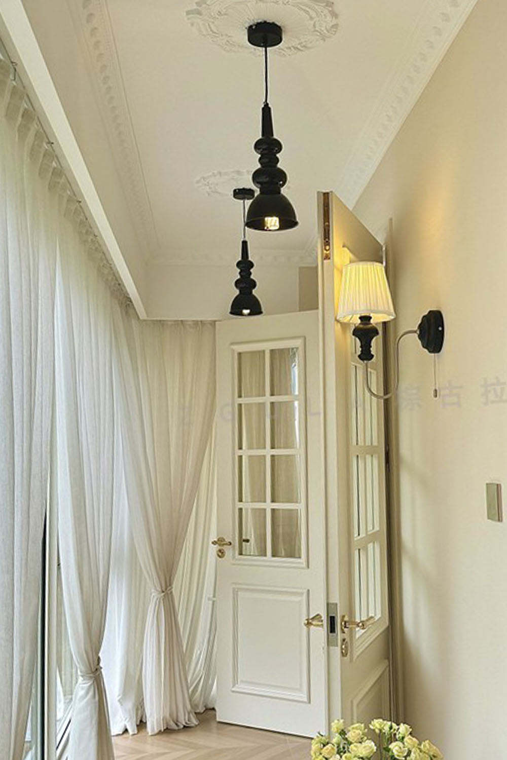 Svelte Noir Pendant Light - view 10 | morylighting