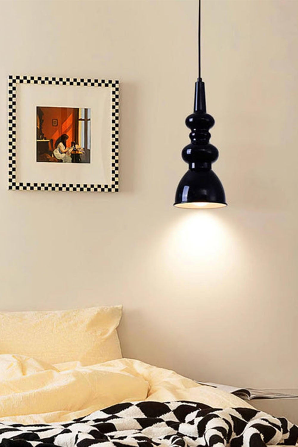 Svelte Noir Pendant Light - view 14 | morylighting