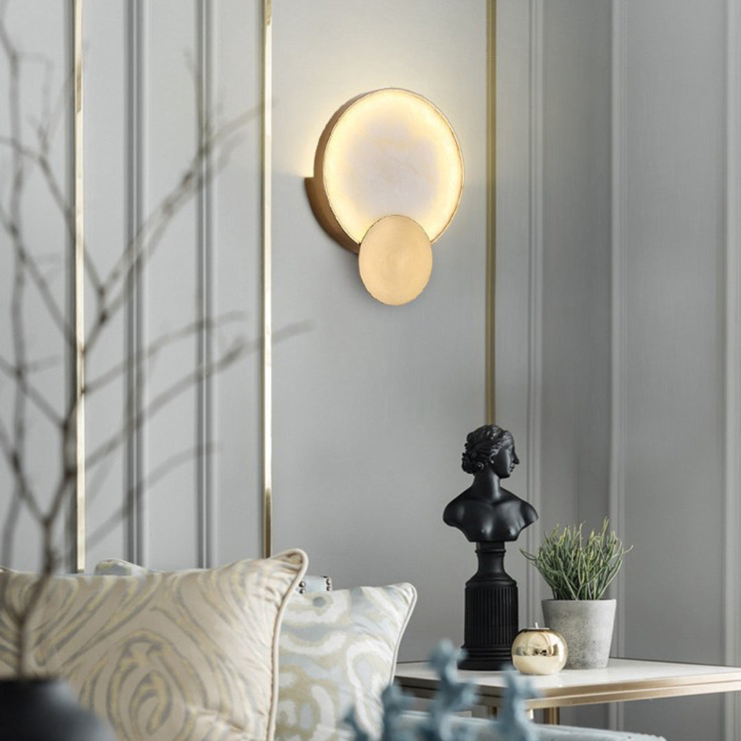 Terra Svet Alabaster Wall Lamp