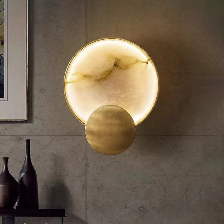 Terra Svet Alabaster Wall Lamp