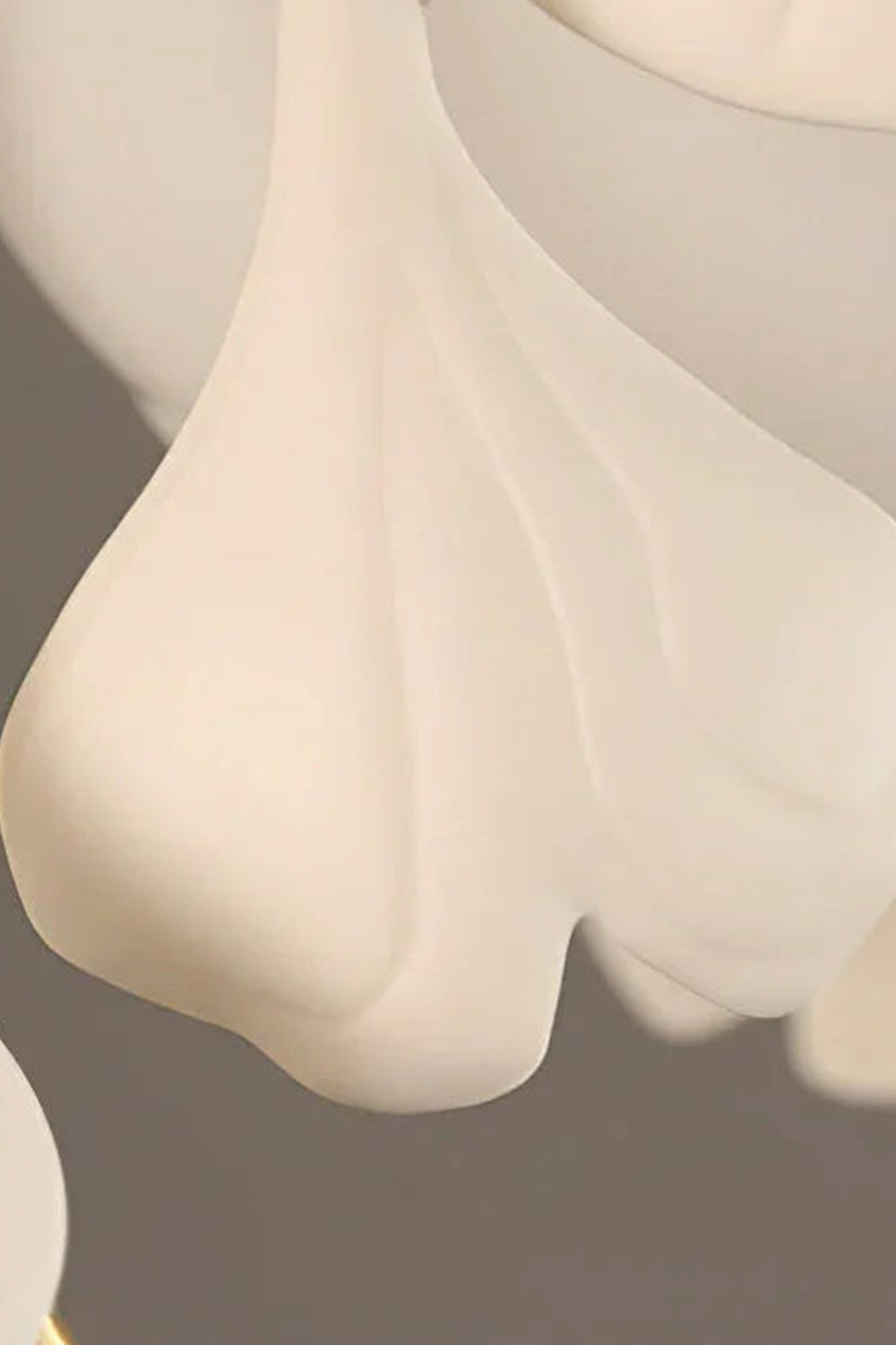 The Golden Gingko Halo Pendant Light |Ceramics detail | vexa lamps