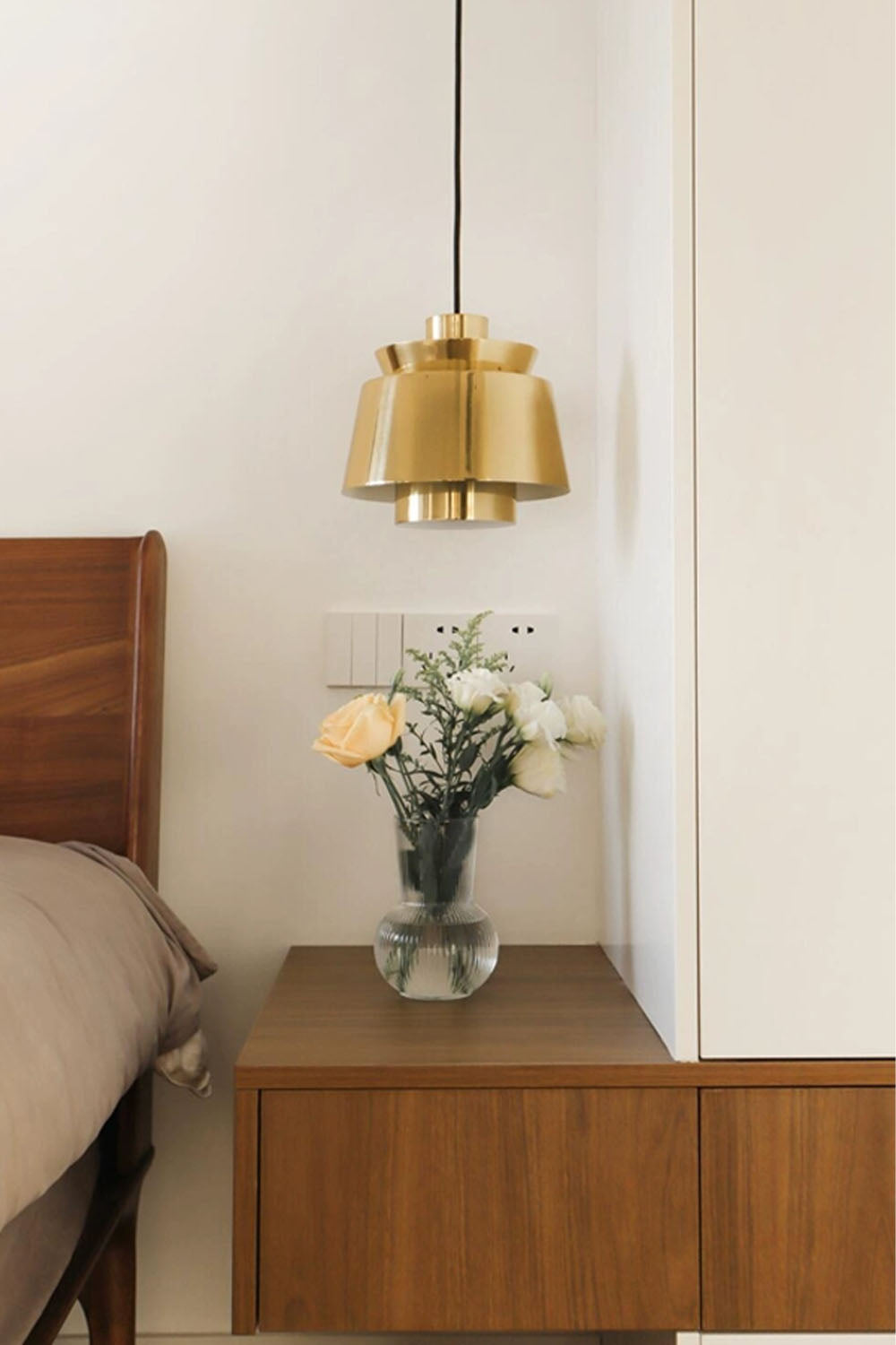 Tradition Utzon JUI1 Pendant Lamp - view 12 | morylighting