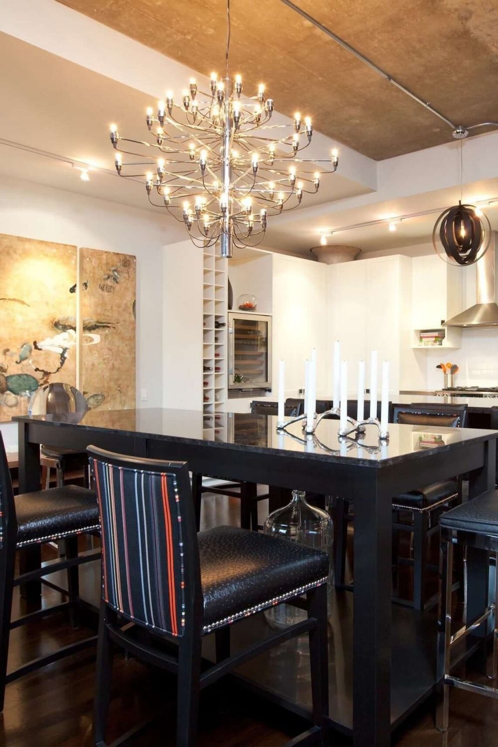 Traditional Mid-century 2097 Chandelier - view 11 | morylighting