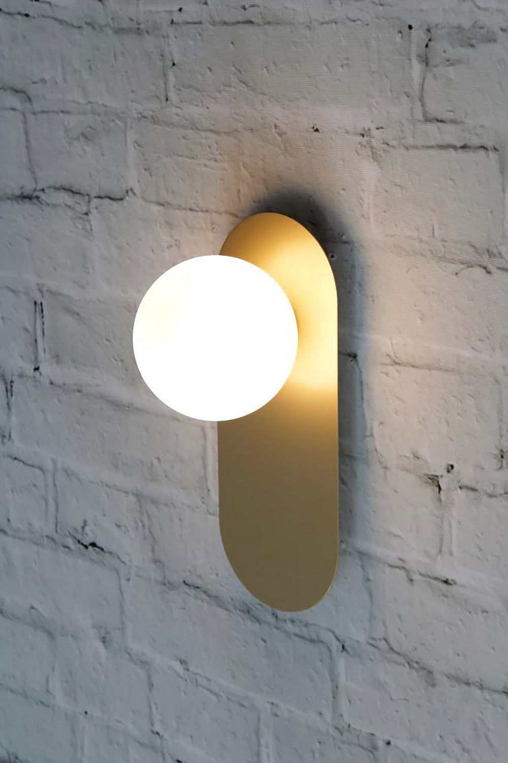 Flat Base Globe Sconce - morylighting