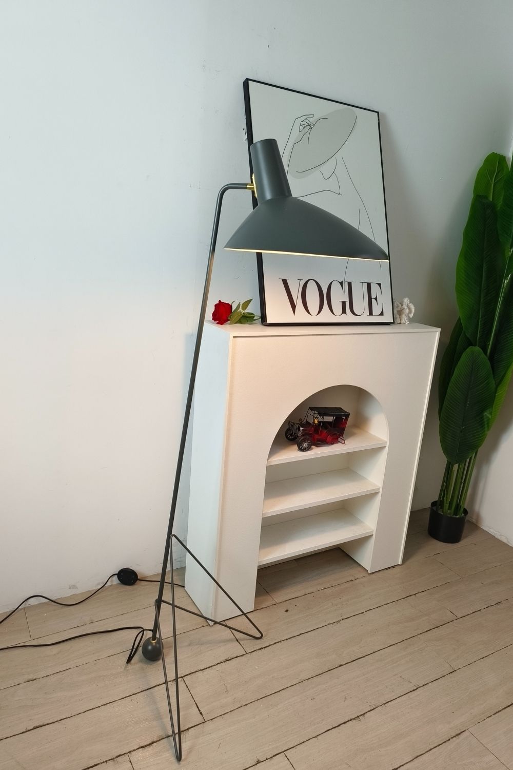 Tripod HM8 Floor lamp - view 8 | morylighting
