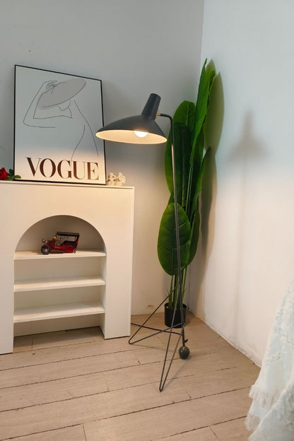 Tripod HM8 Floor lamp - view 11 | morylighting