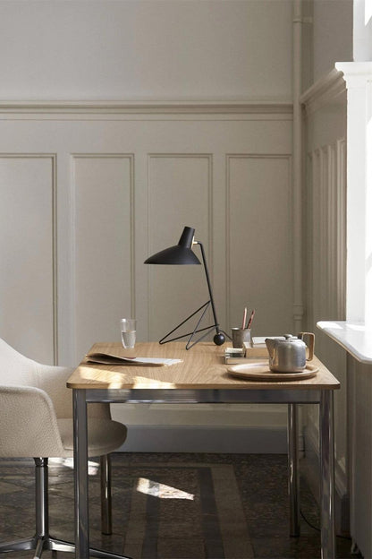 Tripod HM9 Table Lamp - morylighting